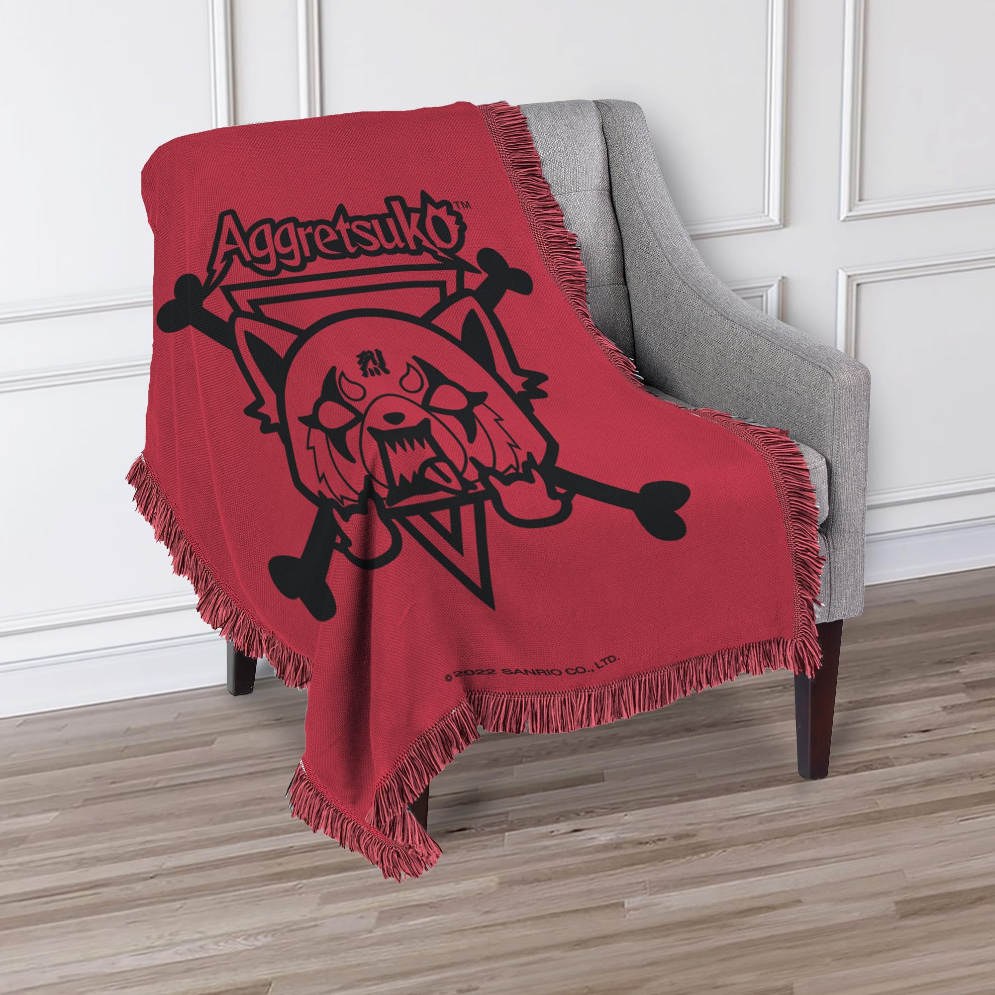 Amazon.com: Northwest Aggretsuko Woven Jacquard Throw Blanket, 46